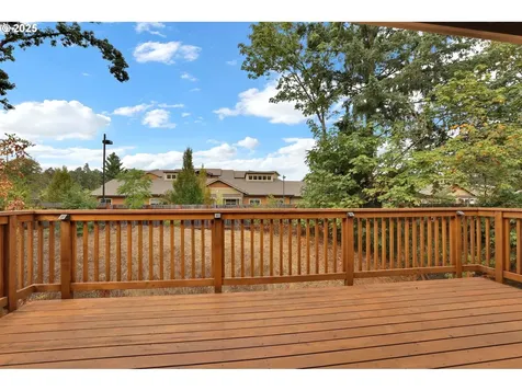 1641 Chasa Street Eugene OR 97401