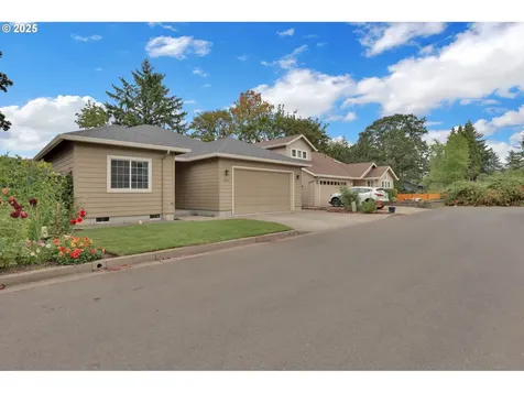 1641 Chasa Street Eugene OR 97401