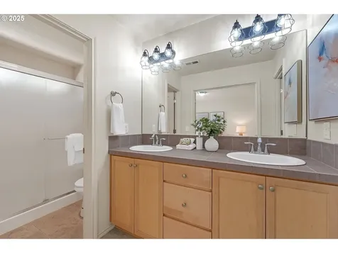 15188 SW Canyon Wren Way Beaverton OR 97007