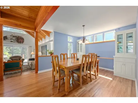 2985 Adams Street Eugene OR 97405