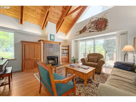 2985 Adams Street Eugene OR 97405