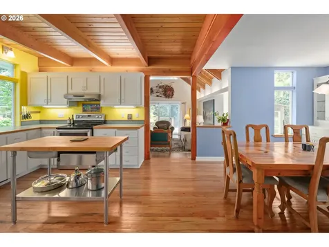 2985 Adams Street Eugene OR 97405