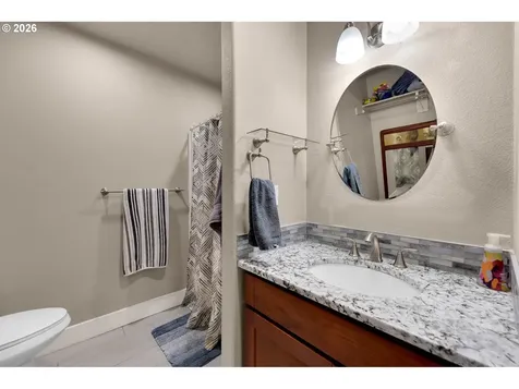 1551 N 4th Court Washougal WA 98671