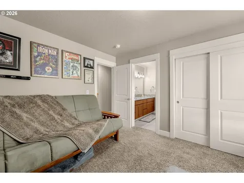 1551 N 4th Court Washougal WA 98671