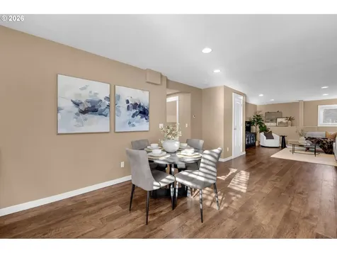 1551 N 4th Court Washougal WA 98671