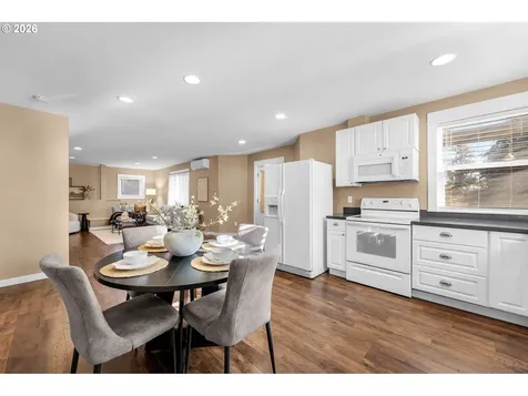 1551 N 4th Court Washougal WA 98671