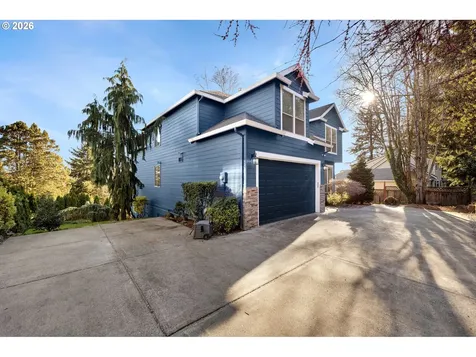 1551 N 4th Court Washougal WA 98671