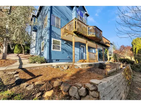 1551 N 4th Court Washougal WA 98671