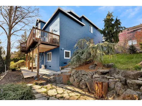 1551 N 4th Court Washougal WA 98671