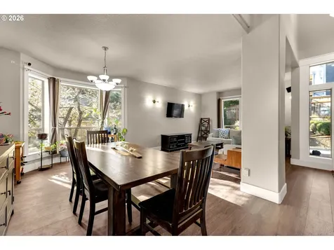 1551 N 4th Court Washougal WA 98671