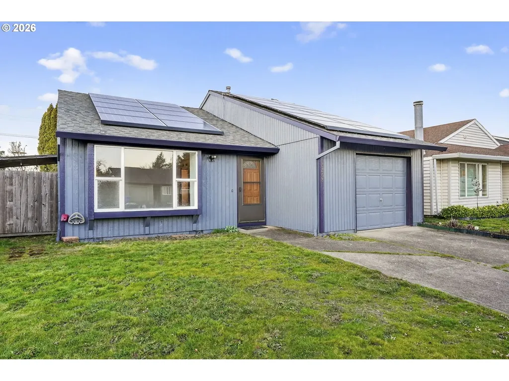 2262 S Alpine Street Cornelius OR 97113