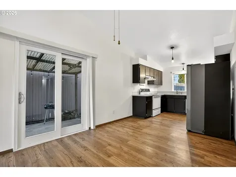 2262 S Alpine Street Cornelius OR 97113