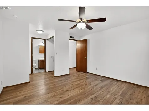 2262 S Alpine Street Cornelius OR 97113
