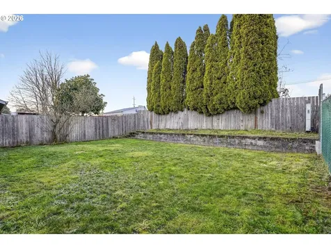 2262 S Alpine Street Cornelius OR 97113