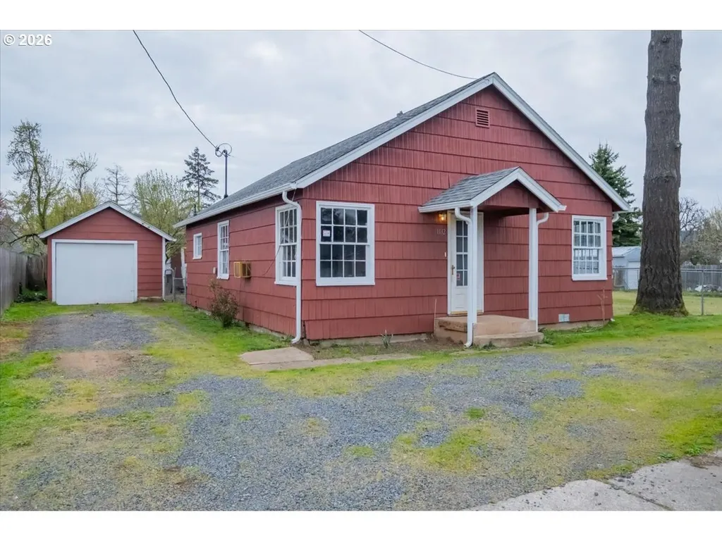 1132 2nd Avenue Sweet Home OR 97386