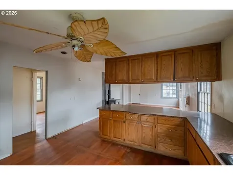 1132 2nd Avenue Sweet Home OR 97386