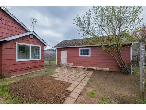 1132 2nd Avenue Sweet Home OR 97386