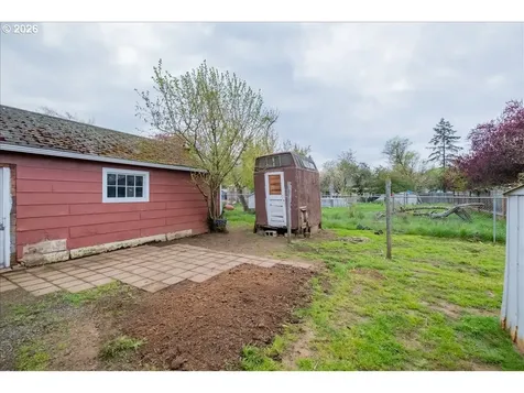 1132 2nd Avenue Sweet Home OR 97386