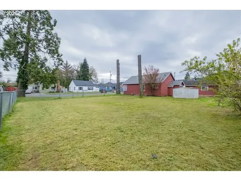 1132 2nd Avenue Sweet Home OR 97386