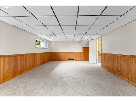3825 SE 166th Court Portland OR 97236
