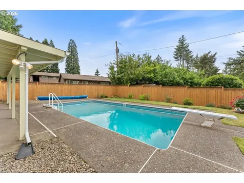 3825 SE 166th Court Portland OR 97236
