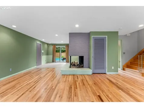 3825 SE 166th Court Portland OR 97236