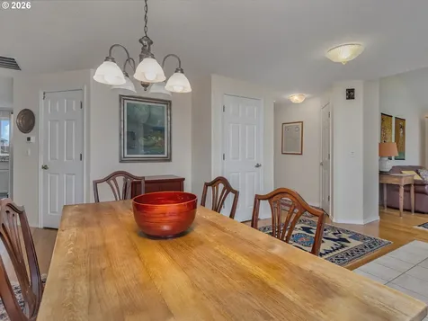 19220 Cokeron Drive Oregon City OR 97045