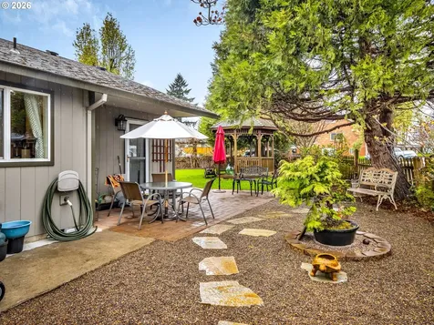 19220 Cokeron Drive Oregon City OR 97045