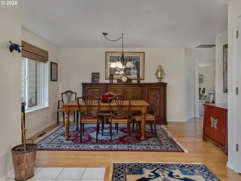 19220 Cokeron Drive Oregon City OR 97045
