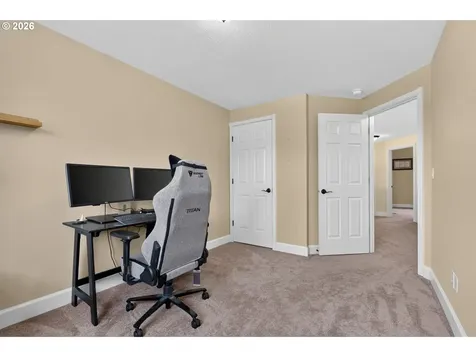 1250 N Ponderosa Street Canby OR 97013