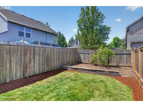 1250 N Ponderosa Street Canby OR 97013