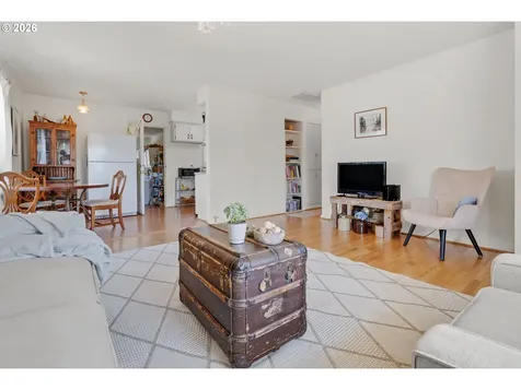 12325 NE Oregon Street Portland OR 97230