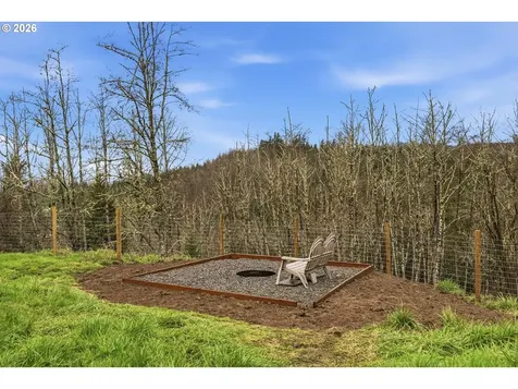 228 Holcomb Spur Road Kelso WA 98626