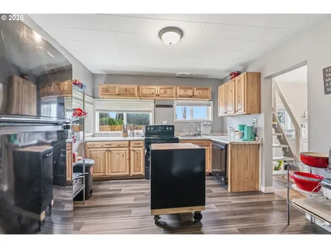 228 Holcomb Spur Road Kelso WA 98626