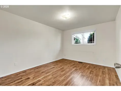 18725 Roundtree Drive Oregon City OR 97045