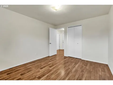 18725 Roundtree Drive Oregon City OR 97045
