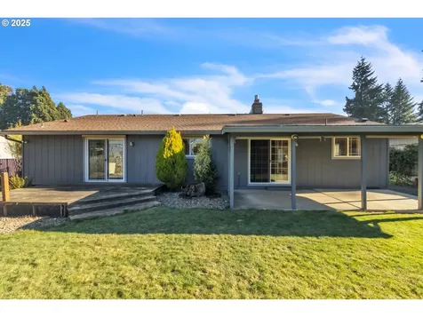 18725 Roundtree Drive Oregon City OR 97045