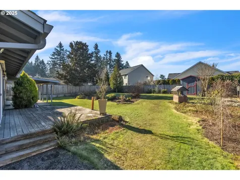 18725 Roundtree Drive Oregon City OR 97045