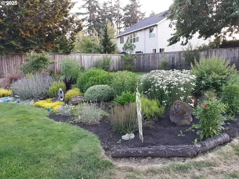 18725 Roundtree Drive Oregon City OR 97045
