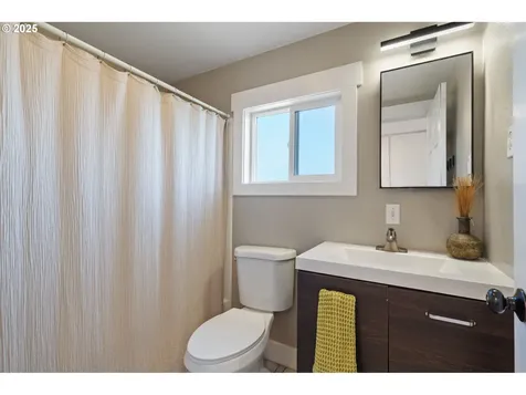 42600 NE Goodnight Road La Center WA 98629