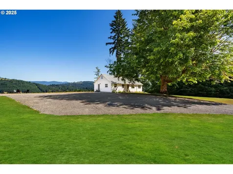 42600 NE Goodnight Road La Center WA 98629
