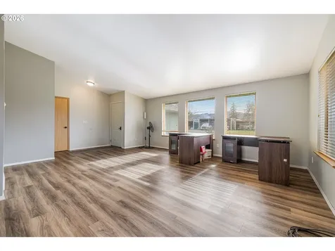 14620 SE 1st Street Mcminnville OR 97128