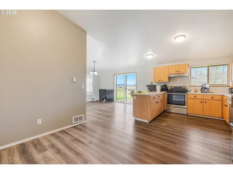 14620 SE 1st Street Mcminnville OR 97128