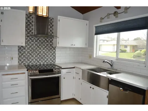 3130 NE 142nd Avenue Portland OR 97230