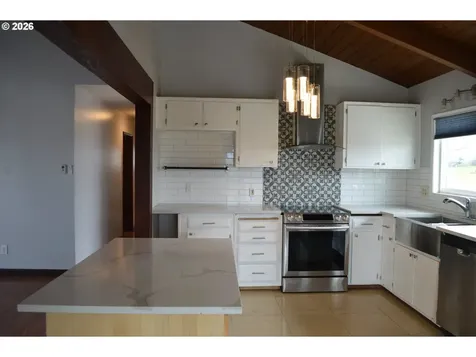 3130 NE 142nd Avenue Portland OR 97230