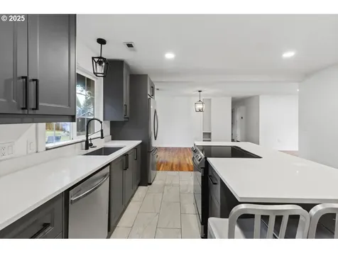 150 SE 214th Avenue Gresham OR 97030