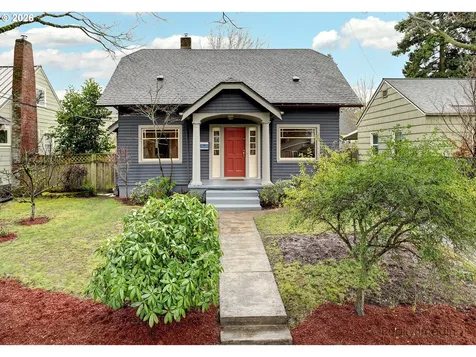 656 NE Buffalo Street Portland OR 97211