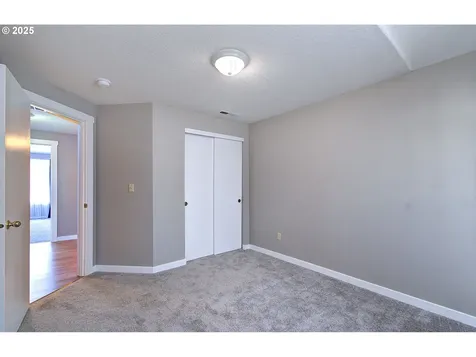 15807 NE 48th Circle Vancouver WA 98682