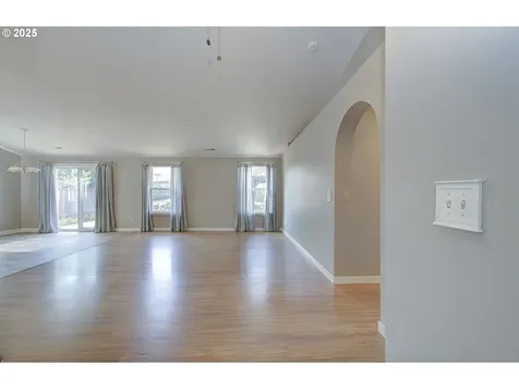 15807 NE 48th Circle Vancouver WA 98682
