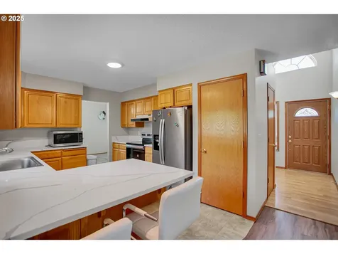 1615 E Briar Court Newberg OR 97132